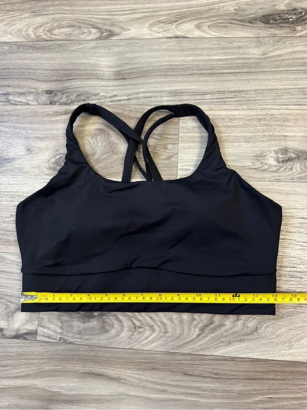 Lululemon Energy Longline Bra in Black Size Large